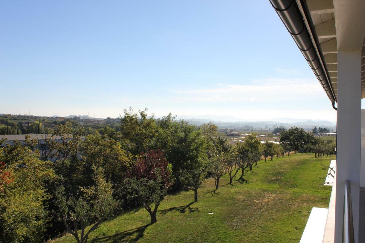 Agriturismo Monte Oliveto Bardolino Bagian luar foto